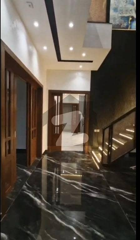 LUXURY HOUSE FOR SALE LUXURY HOUSE FOR SALE