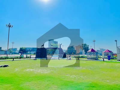 پارک ویو سٹی ۔ ٹوپز بلاک پارک ویو سٹی,لاہور میں 10 مرلہ رہائشی پلاٹ 1.75 کروڑ میں برائے فروخت۔