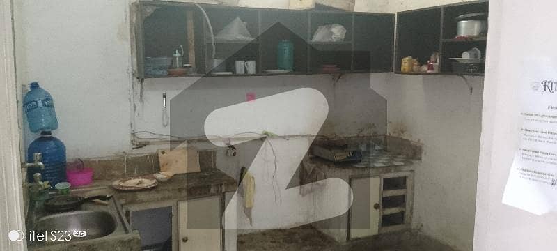 Large Room Furnished Is Available