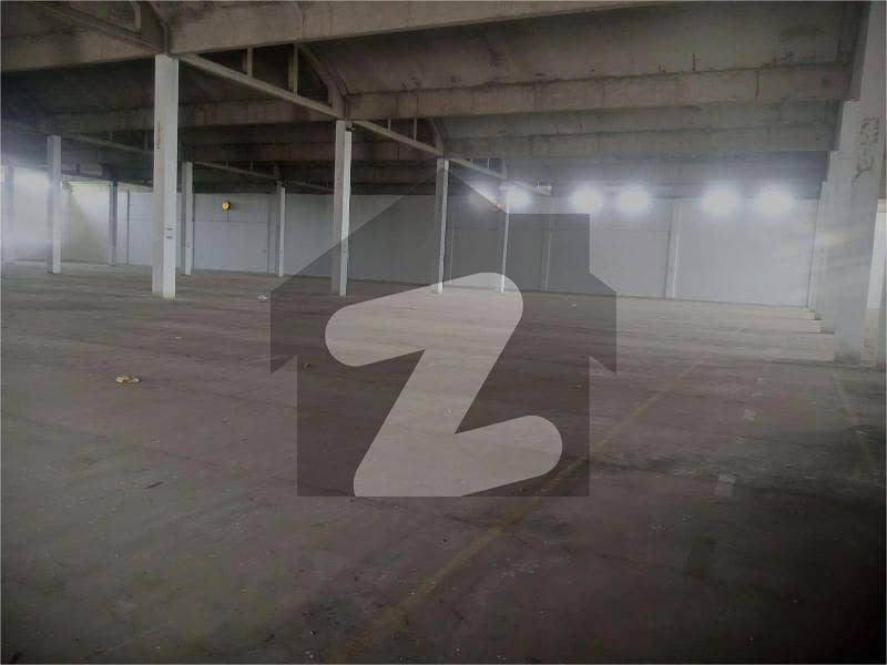 Tarnol 40,000 sqft warehouse available for Rent , Height 30 feet, big huge hall with offices big parking space , Fully secure 4 sides walls Tarnol 40,000 sqft warehouse available for Rent , Height 30 feet, big huge hall with offices big parking space , Fully secure 4 sides walls