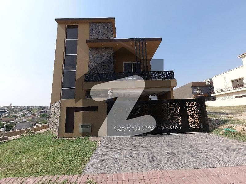 Reserve A Centrally Located On Excellent Location House Of 10 Marla In Bahria Town Phase 7 Reserve A Centrally Located On Excellent Location House Of 10 Marla In Bahria Town Phase 7