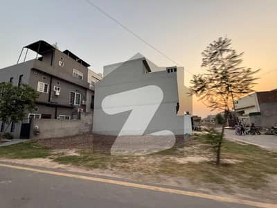 Prime Location Residential Plot For sale Situated In Park View City - Crystal Block
