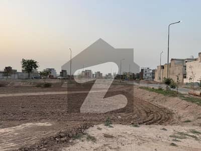 Gorgeous Prime Location 5 Marla Residential Plot For sale Available In Park View City - Diamond Block Gorgeous Prime Location 5 Marla Residential Plot For sale Available In Park View City - Diamond Block