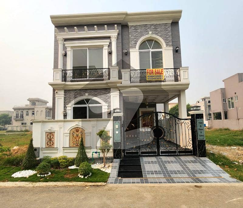 Elegant 3-Bedroom House For Sale In DHA Phase 9 Town, Lahore Elegant 3-Bedroom House For Sale In DHA Phase 9 Town, Lahore