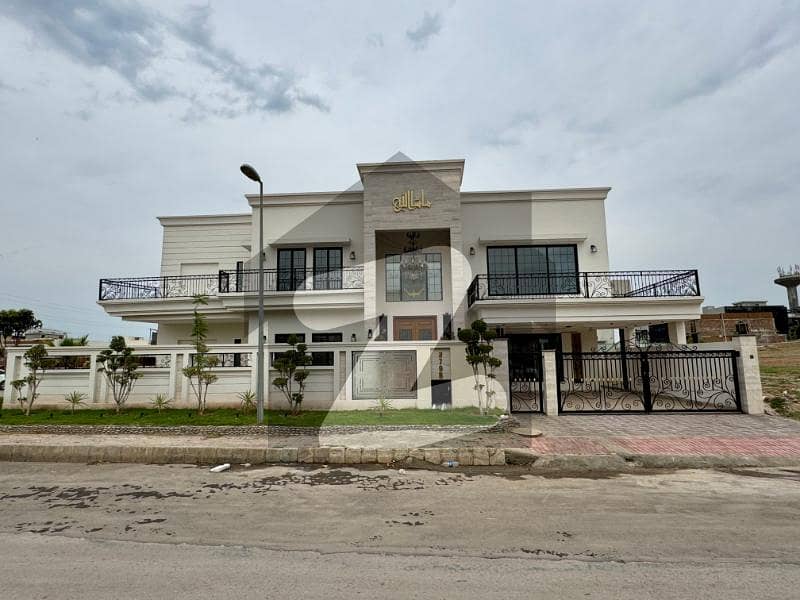 Corner & Solid 1 Kanal House For sale In Bahria Town Phase 8 - Block A1 Rawalpindi Corner & Solid 1 Kanal House For sale In Bahria Town Phase 8 - Block A1 Rawalpindi
