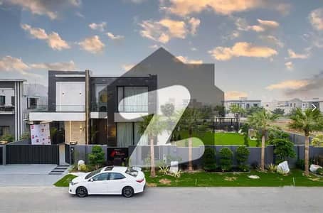FACING PARK 1 KANAL BRAND NEW ULTRA MODERN BANGALOW WITH 1 KANAL LAWN FOR SALE NEAR TO JALAL SONS. FACING PARK 1 KANAL BRAND NEW ULTRA MODERN BANGALOW WITH 1 KANAL LAWN FOR SALE NEAR TO JALAL SONS.
