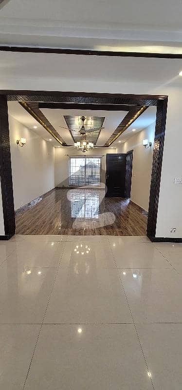 40*80 Like New Upper Portion Available For Rent In G13