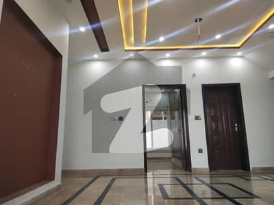 5 Marla Slightly Used Lower Portion Available For Rent In Lake City Sector M-7