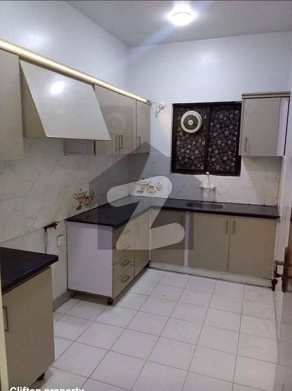 Independent portion first floor portion Independent portion first floor portion