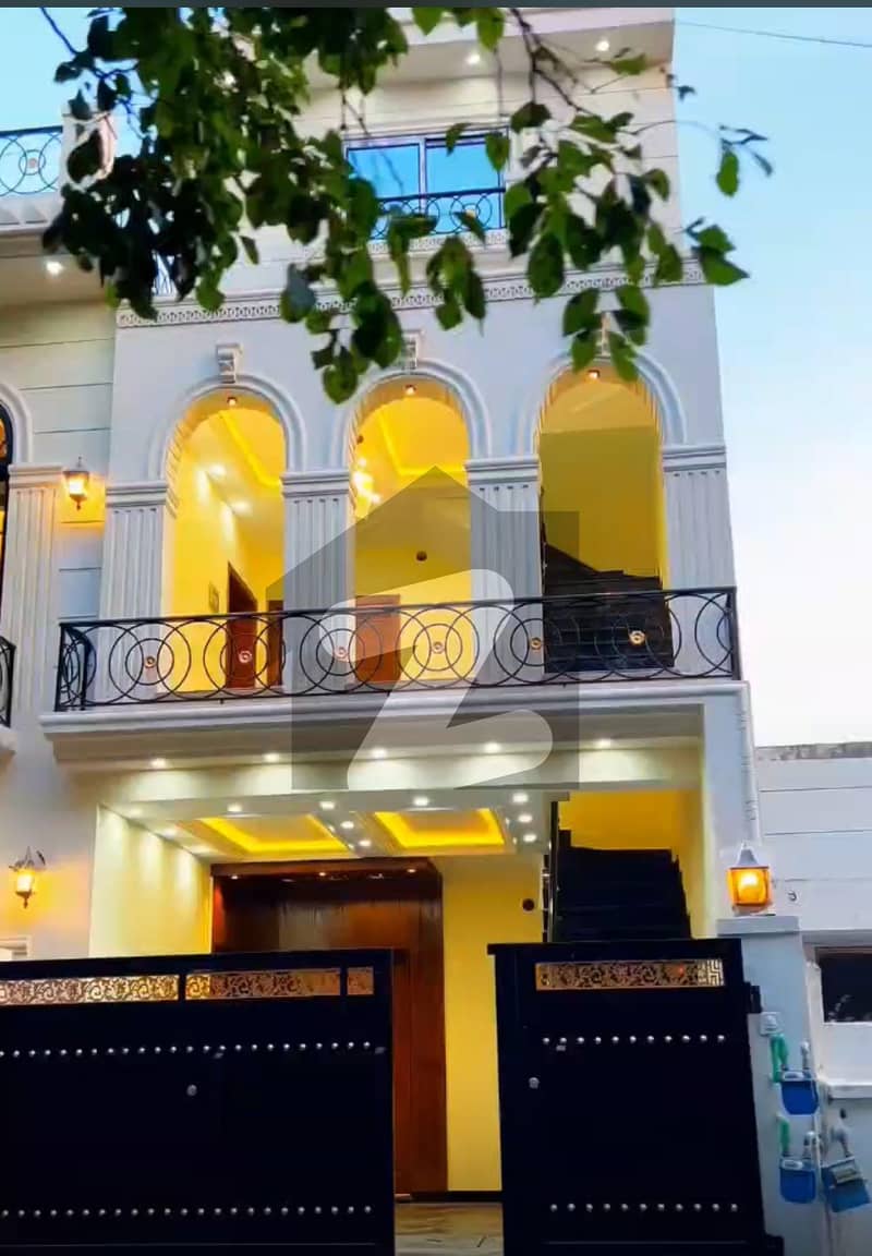 5-Marla Fully Renovated House For Sale 5-Marla Fully Renovated House For Sale