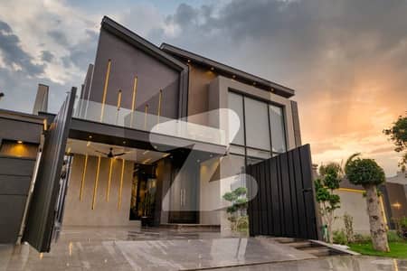 1 Kanal Luxurious Fully Furnished House With 15 KVA Solar System &For Rent In Phase 7, DHA