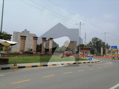 Avail Yourself A Great 20 Marla Residential Plot In Wapda City - Block J
