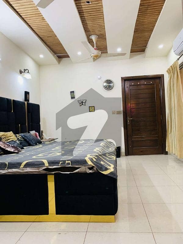 ستارہ سپنا سٹی فیصل آباد میں 4 کمروں کا 4 مرلہ مکان 2.35 کروڑ میں برائے فروخت۔ ستارہ سپنا سٹی فیصل آباد میں 4 کمروں کا 4 مرلہ مکان 2.35 کروڑ میں برائے فروخت۔