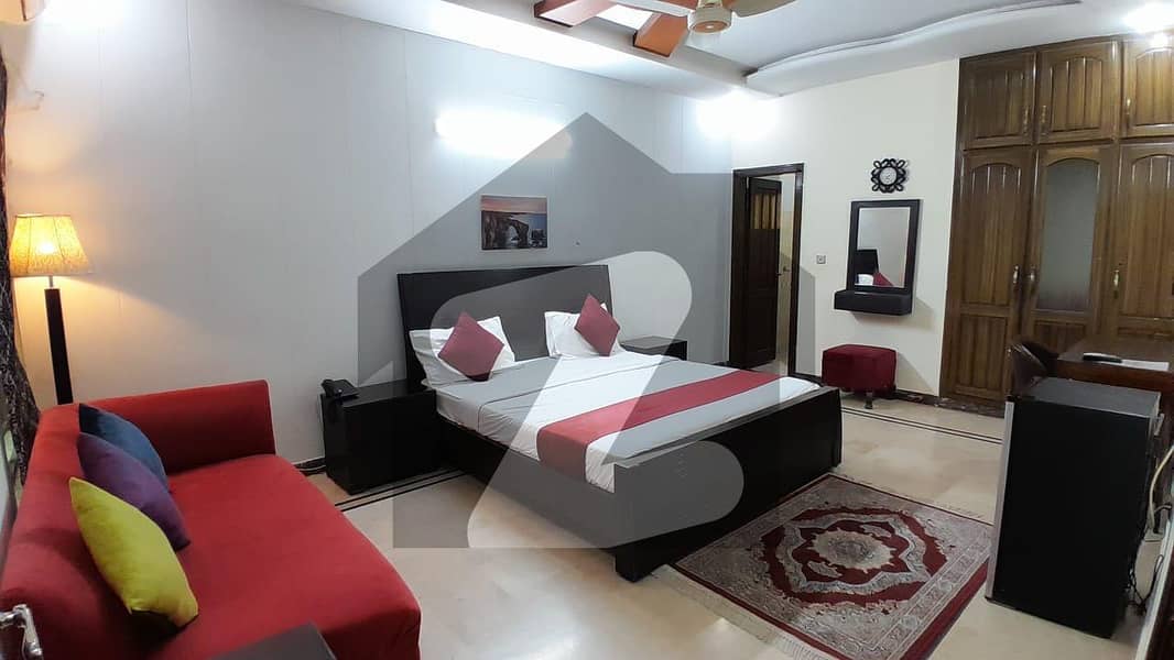 E-11 Luxury Full Furnished House 11 Bedroom For Rent E-11 Luxury Full Furnished House 11 Bedroom For Rent