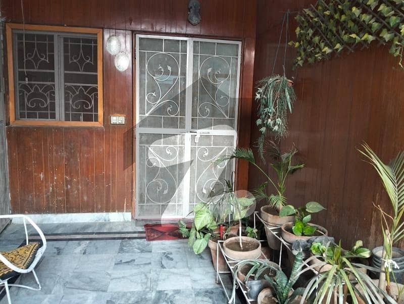 5 Marla 2.5 Storey House For Sale Ahmed Near Butt Chowk Collage Road Lahore Hot Location 5 Marla 2.5 Storey House For Sale Ahmed Near Butt Chowk Collage Road Lahore Hot Location