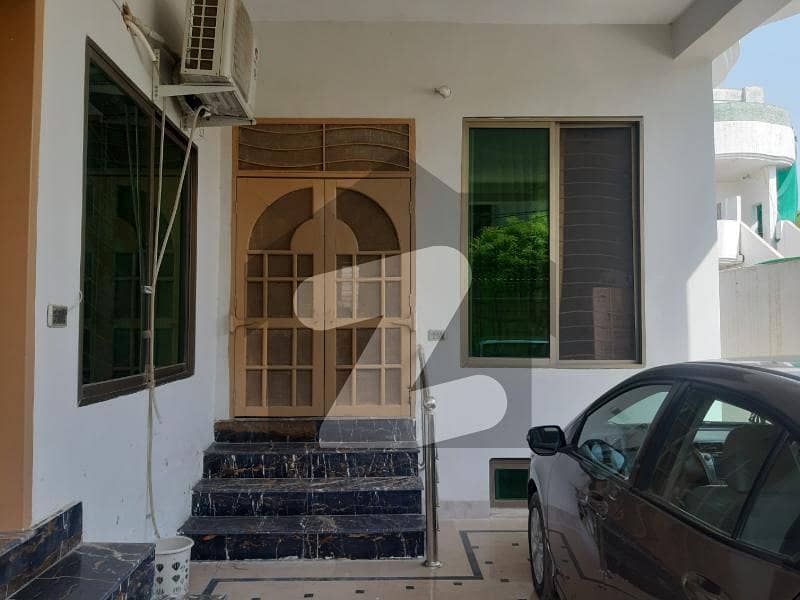 Spacious 6 Marla House in Garden Town, Multan Spacious 6 Marla House in Garden Town, Multan