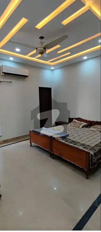7 MARLA UPPER PORTION AVAILABLE FOR RENT