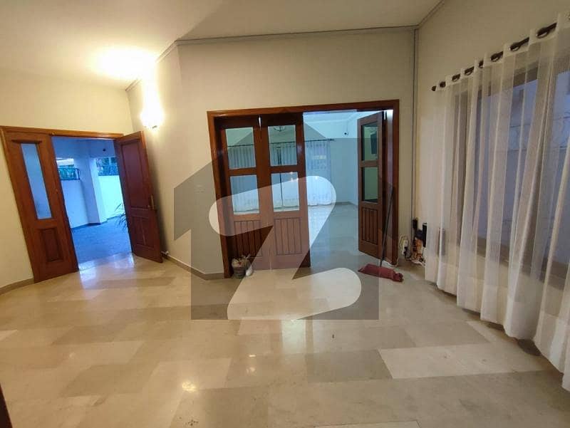 Good 500 Square Yards Lower Portion For rent In F-10 Good 500 Square Yards Lower Portion For rent In F-10