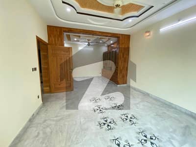 3 BEDROOMS NEW UPPER PORTION IS AVAILABLE FOR RENT IN I-8 ISLAMABAD