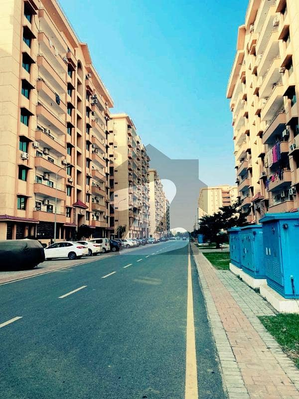 Well maintained 3 bed Apartment in Askari 10 sec F available for urgent Rent! Well maintained 3 bed Apartment in Askari 10 sec F available for urgent Rent!