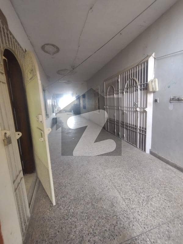 1400 sq fit flat for Rent 3 bed dd hanif Centre block b 1400 sq fit flat for Rent 3 bed dd hanif Centre block b