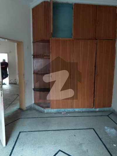 5 Marla Triple Storey House 1st Floor Available For Rent Abbas Block Mustafa Town Lahore