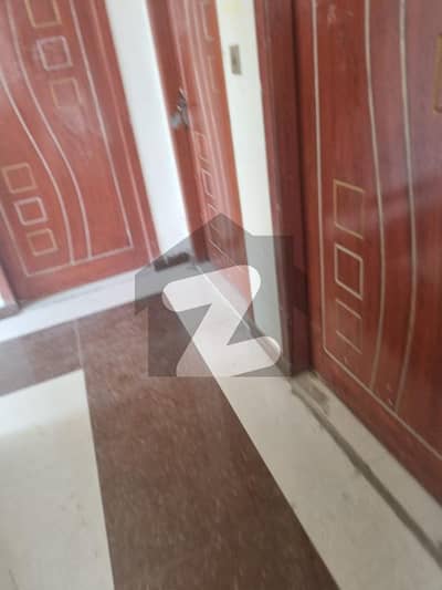 سیٹیلائیٹ ٹاؤن - بلاک ڈی سیٹیلائیٹ ٹاؤن,راولپنڈی میں 2 کمروں کا 7 مرلہ بالائی پورشن 70.0 ہزار میں کرایہ پر دستیاب ہے۔