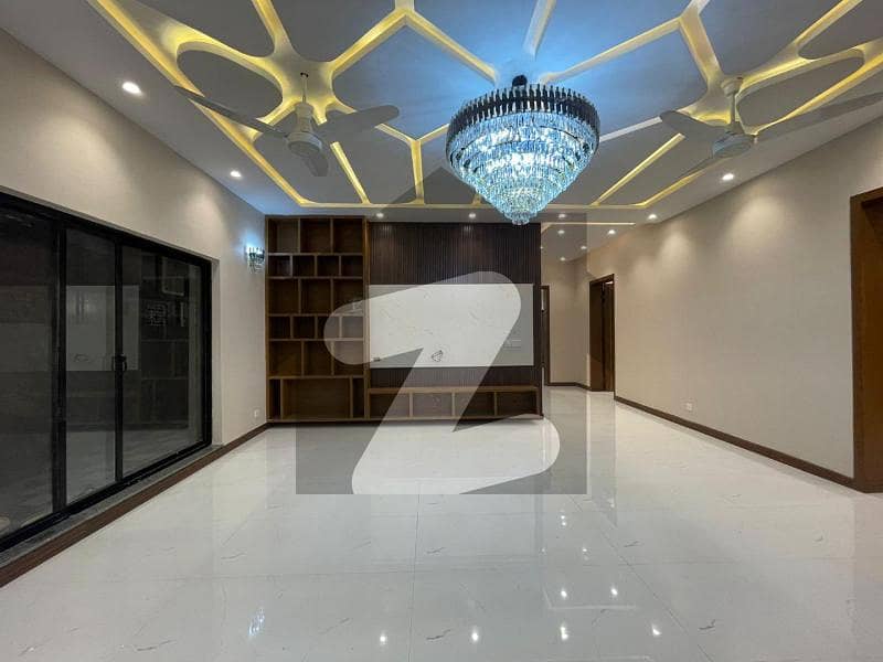 لیک سٹی میڈوز فیز 1 - بلاک ای لیک سٹی میڈوز فیز 1,لیک سٹی میڈوز,لاہور میں 6 کمروں کا 1 کنال مکان 7.0 کروڑ میں برائے فروخت۔ لیک سٹی میڈوز فیز 1 - بلاک ای لیک سٹی میڈوز فیز 1,لیک سٹی میڈوز,لاہور میں 6 کمروں کا 1 کنال مکان 7.0 کروڑ میں برائے فروخت۔