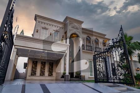 EYE CATCHING 1 KANAL BRAND NEW FULLY FURNISHED ROYAL DESIGN BUNGALOW FOR SALE NEAR TO SPICE BAZAR. EYE CATCHING 1 KANAL BRAND NEW FULLY FURNISHED ROYAL DESIGN BUNGALOW FOR SALE NEAR TO SPICE BAZAR.