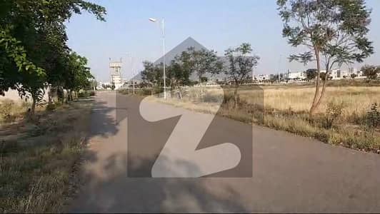 ڈی ایچ اے فیز 7 - سی سی اے 6 ڈی ایچ اے فیز 7,ڈیفنس (ڈی ایچ اے),لاہور میں 4 مرلہ کمرشل پلاٹ 4.25 کروڑ میں برائے فروخت۔ ڈی ایچ اے فیز 7 - سی سی اے 6 ڈی ایچ اے فیز 7,ڈیفنس (ڈی ایچ اے),لاہور میں 4 مرلہ کمرشل پلاٹ 4.25 کروڑ میں برائے فروخت۔