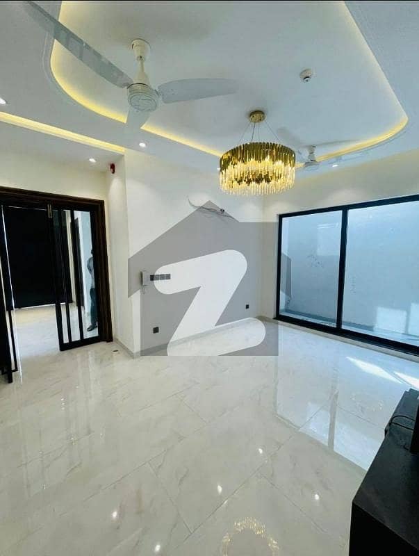 Gulberg!!! 10 Bedrooms Best For Rent Marble Flooring Gulberg!!! 10 Bedrooms Best For Rent Marble Flooring