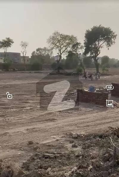 یونین ٹاؤن عبدالستار ایدھی روڈ,لاہور میں 6 مرلہ کمرشل پلاٹ 64.95 لاکھ میں برائے فروخت۔