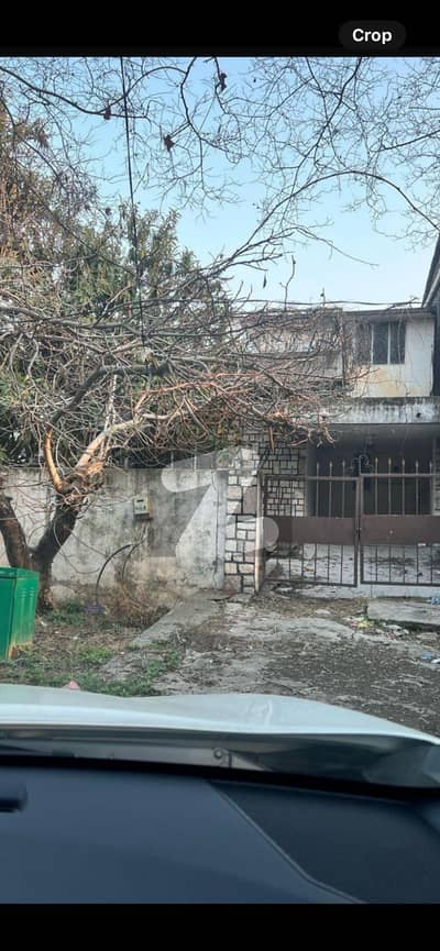 G-8/2 25x60 Old House For Sale G-8/2 25x60 Old House For Sale