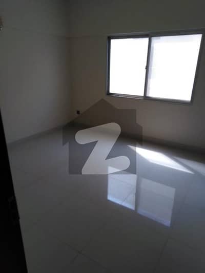 2 bed lounge on Maine stadium road