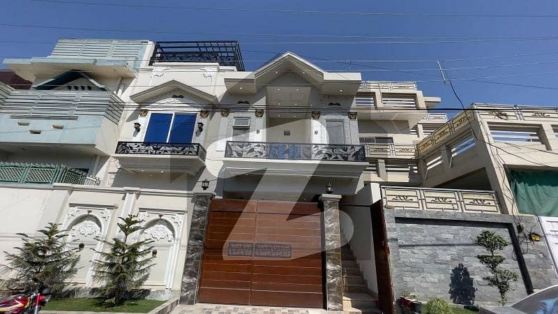 7.5 Marla House For Sale. 7.5 Marla House For Sale.