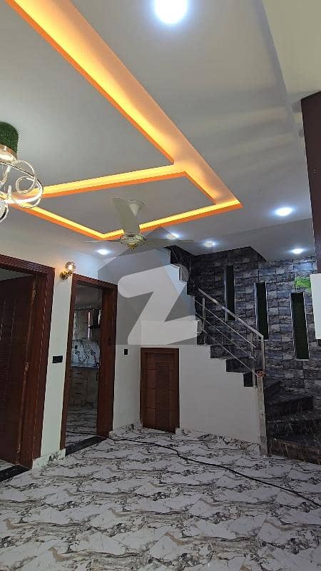 5Marla Beautiful House Available For Rent 5Marla Beautiful House Available For Rent