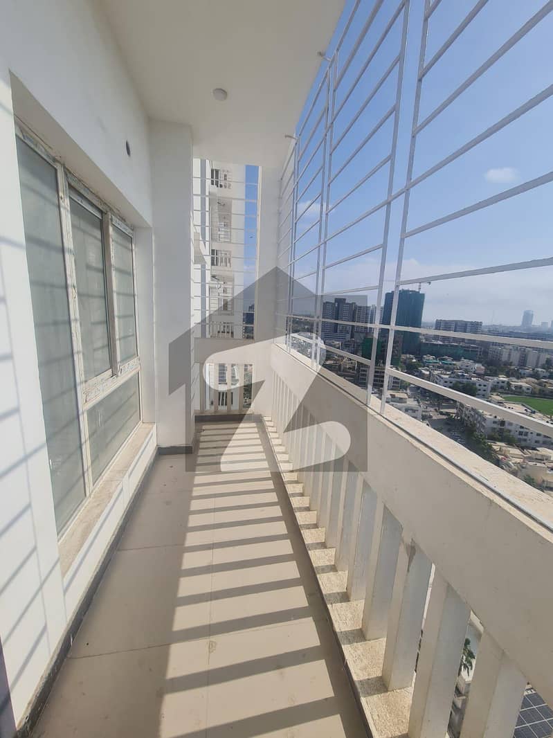 Spacious 3bedrooms with maid room for sale Spacious 3bedrooms with maid room for sale