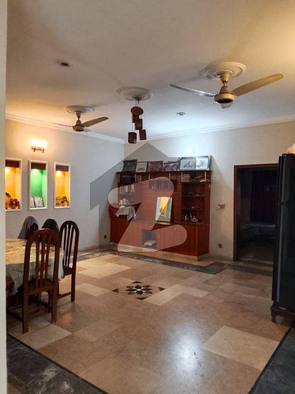 10 Marla Lower portion available for rent Sabzazar Vip house Good location 10 Marla Lower portion available for rent Sabzazar Vip house Good location