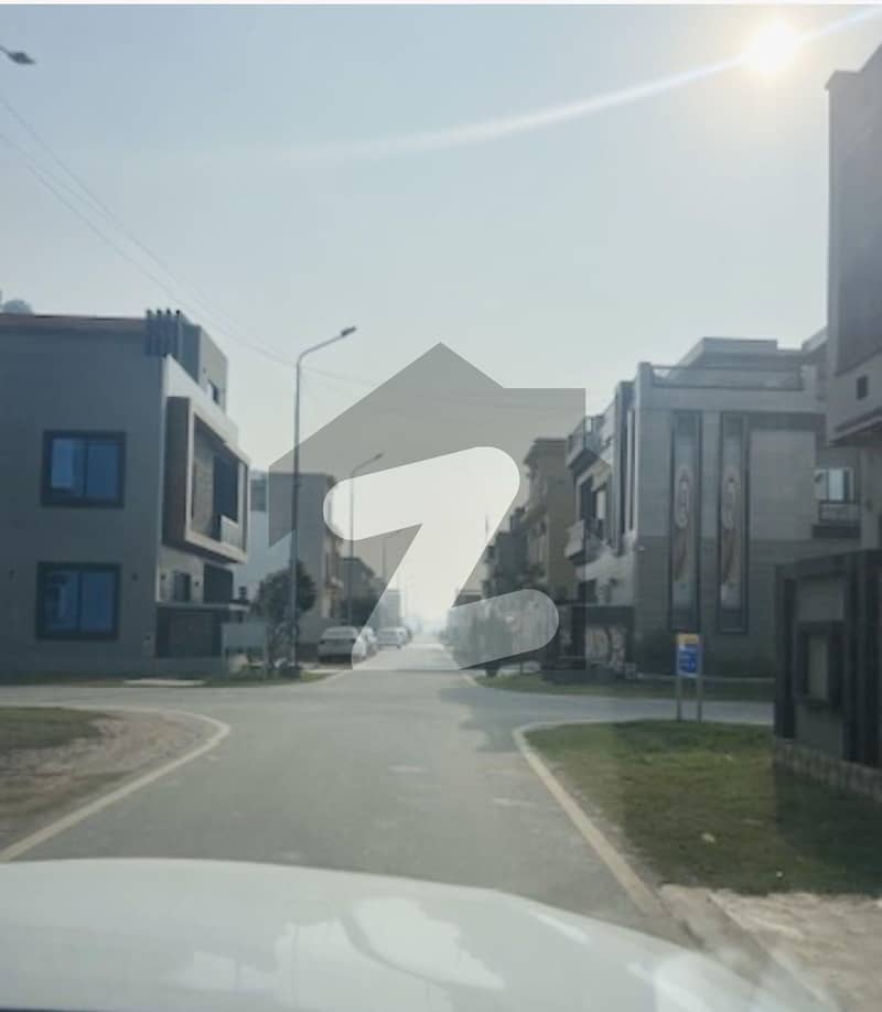 2.5 Marla Commercial Plot Available For Sale In Canal Gardens Lahore 2.5 Marla Commercial Plot Available For Sale In Canal Gardens Lahore