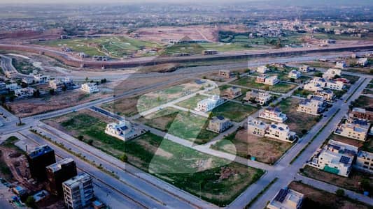 ڈی ایچ اے فیز 5 - سیکٹر بی ڈی ایچ اے ڈیفینس فیز 5,ڈی ایچ اے ڈیفینس,اسلام آباد میں 2 کنال رہائشی پلاٹ 7.5 کروڑ میں برائے فروخت۔