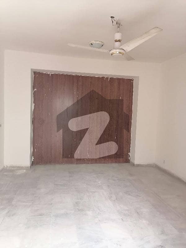 3 Kanal Bungalow For Offices 3 Kanal Bungalow For Offices