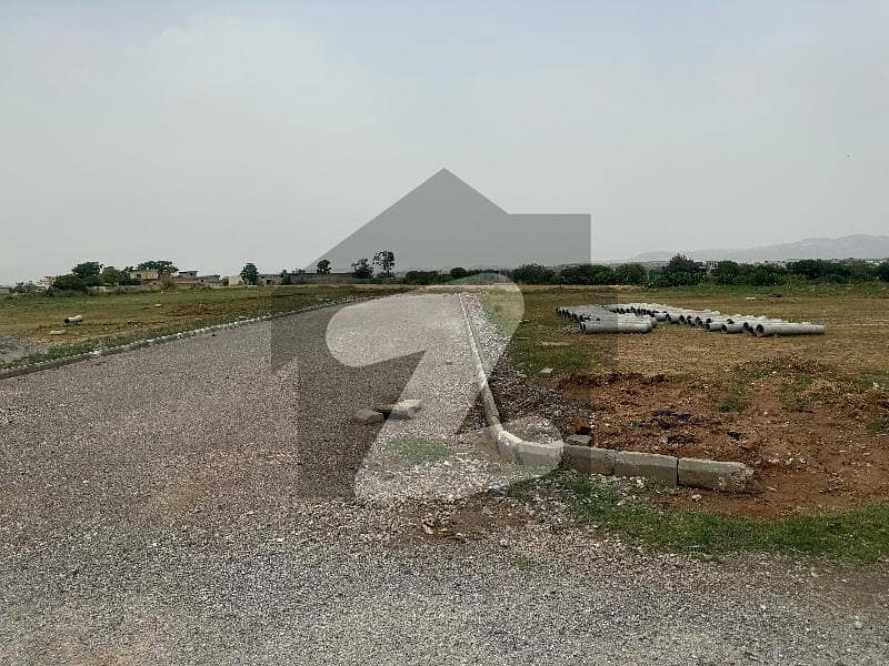 200 SQ YARD PLOT FOR SALE IN F-17 T&T 200 SQ YARD PLOT FOR SALE IN F-17 T&T