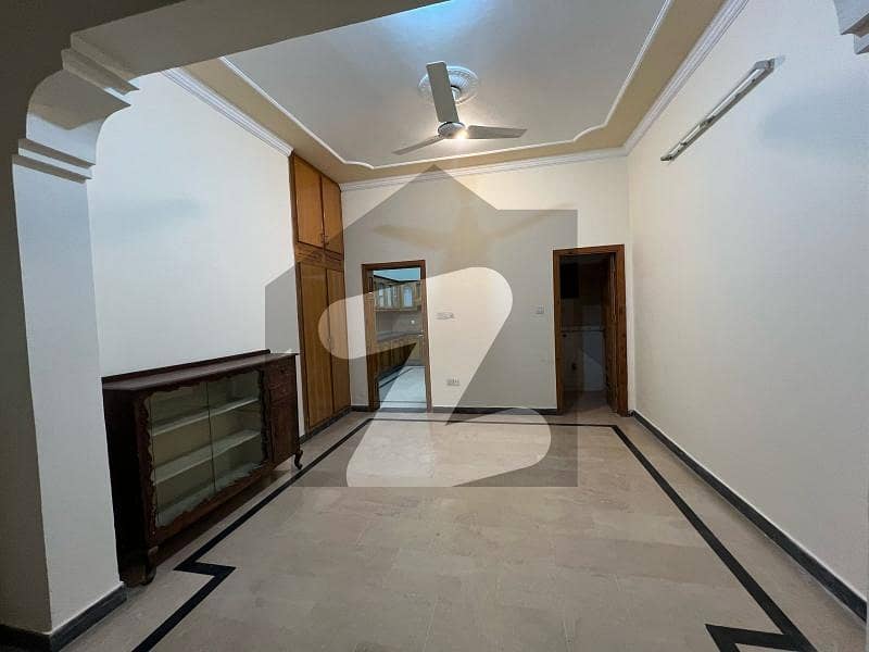 30x60 House For Rent In G-13 Islamabad All Feclites avalible 30x60 House For Rent In G-13 Islamabad All Feclites avalible