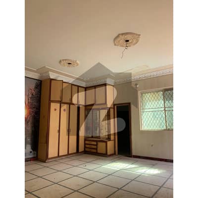 1 Kanal Portion For Rent
