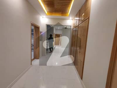 پی ایچ اے ایف آفیسرز ریزڈینسیا کوری روڈ,اسلام آباد میں 5 کمروں کا 14 مرلہ مکان 1.95 لاکھ میں کرایہ پر دستیاب ہے۔