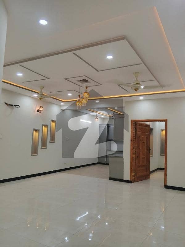 Beautiful Luxury Upper Portion For Rent In Ideal Location Beautiful Luxury Upper Portion For Rent In Ideal Location