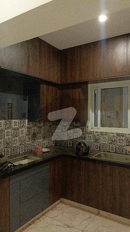 ڈی ایچ اے فیز 8 ڈی ایچ اے ڈیفینس,کراچی میں 4 کمروں کا 3 کنال فلیٹ 1.6 لاکھ میں کرایہ پر دستیاب ہے۔ ڈی ایچ اے فیز 8 ڈی ایچ اے ڈیفینس,کراچی میں 4 کمروں کا 3 کنال فلیٹ 1.6 لاکھ میں کرایہ پر دستیاب ہے۔