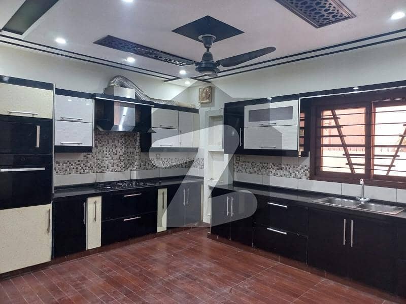 Aesthetic House Of 500 Square Yards For rent Is Available Aesthetic House Of 500 Square Yards For rent Is Available