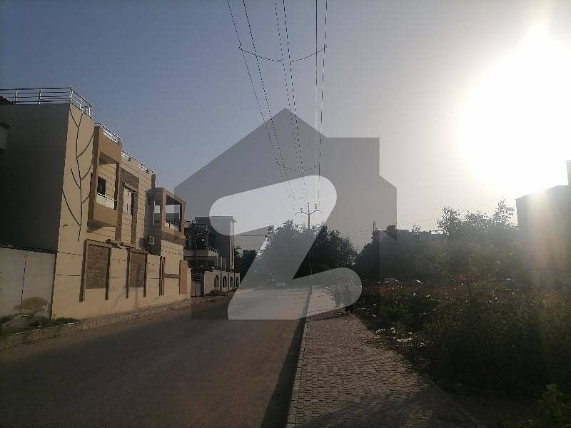 Gulistan-e-Jauhar - Block 14 Commercial Plot For sale Sized 400 Square Yards Gulistan-e-Jauhar - Block 14 Commercial Plot For sale Sized 400 Square Yards
