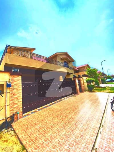17 Marla Main Boulevard Brig House Rent In Sector-F Askari-10